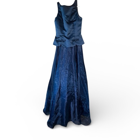 Dave & Johnny Navy Formal Maxi Dress - Picture 2 of 8